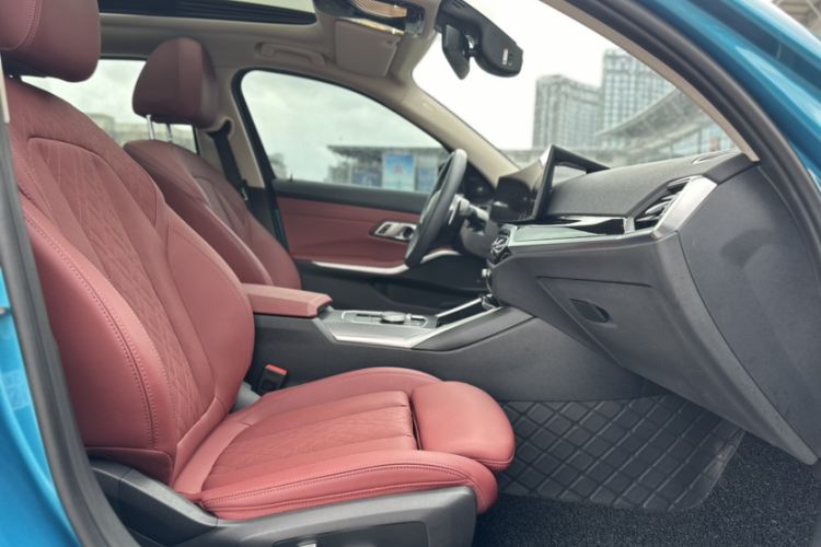 Used BMW 3 Series 2023 325Li M Sport Night Edition Package Interior 9