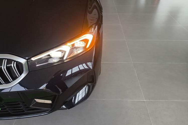Used BMW 3 Series 2023 320Li M Sport Package Left Front Headlight
