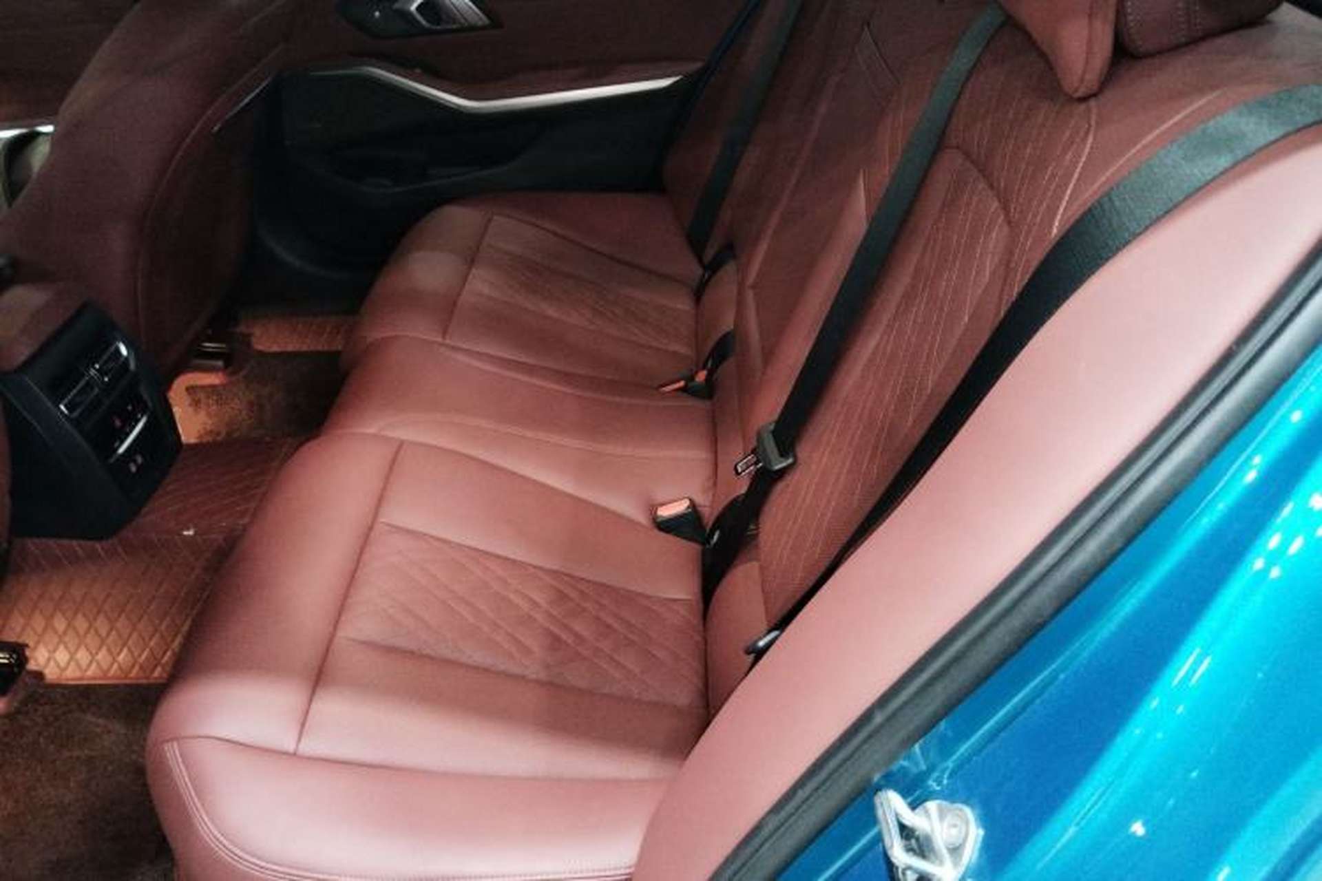 Used BMW 3 Series 2023 325Li M Sport Night Edition Package Left Rear Seat
