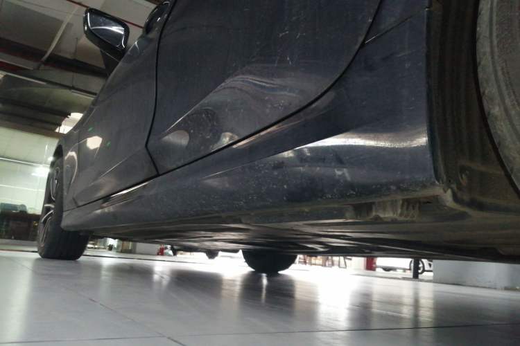 Used BMW 3 Series 2023 320Li M Sport Package Left Side Sill