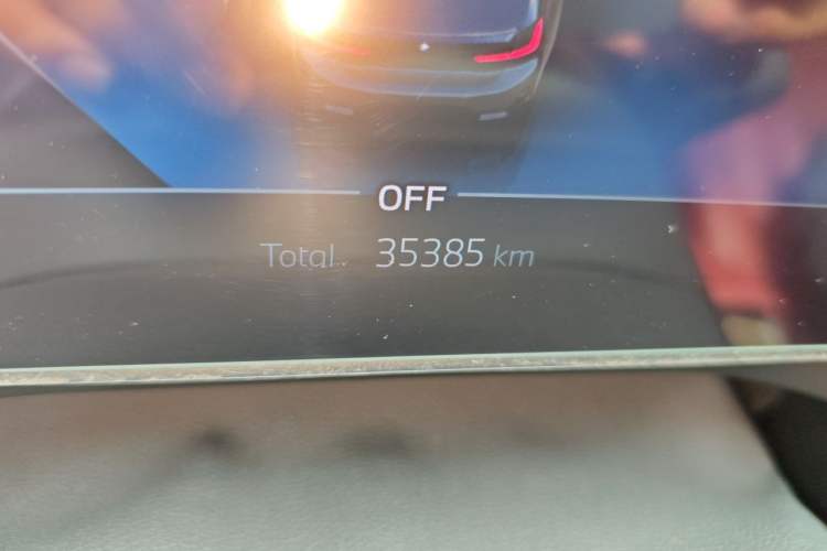 Used BMW 3 Series 2023 325Li M Sport Night Edition Package Odometer Close Up
