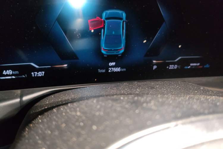Used BMW 3 Series 2023 320Li M Sport Package Odometer Close Up