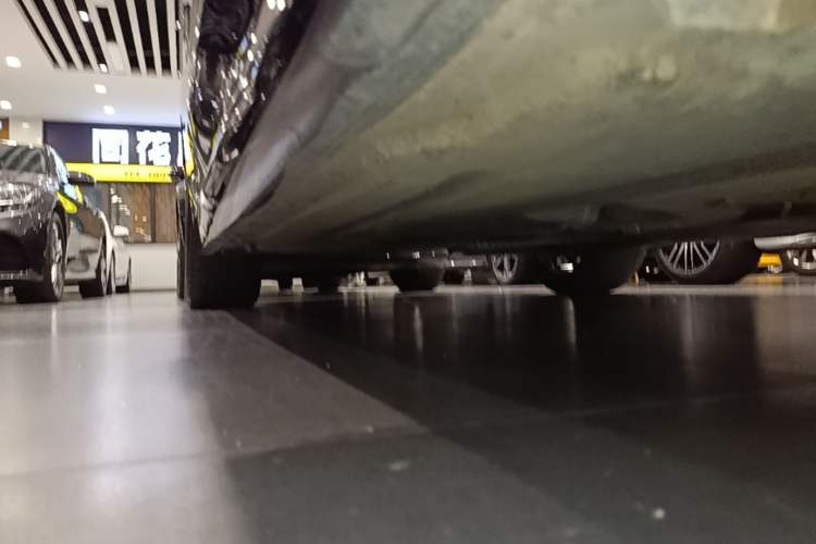 Used BMW 3 Series 2023 325i M Sport Package Right Side Sill