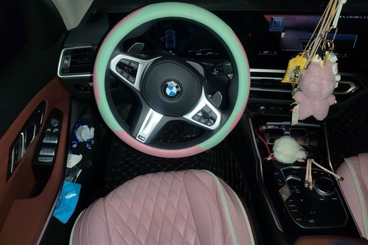 Used BMW 3 Series 2023 320Li M Sport Package Steering Wheel