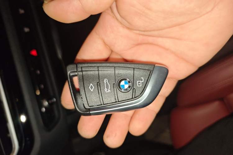 Used BMW 3 Series 2023 325Li M Sport Package Vehicle Key