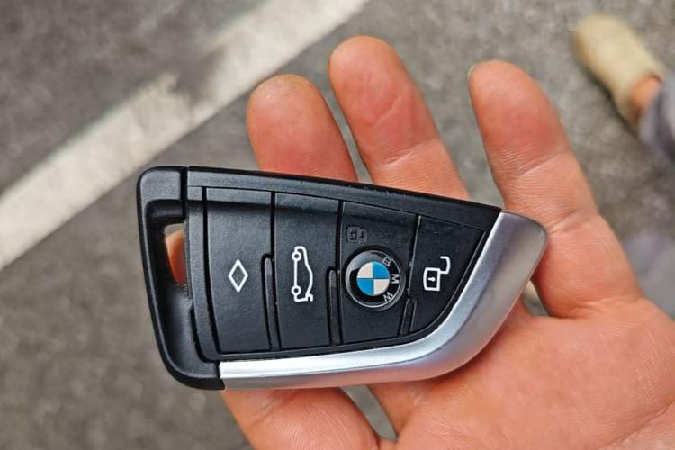 Used BMW 3 Series 2023 320Li M Sport Package Vehicle Key
