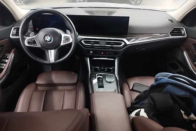 Used BMW 3 Series 2023 325Li M Sport Package Center Console