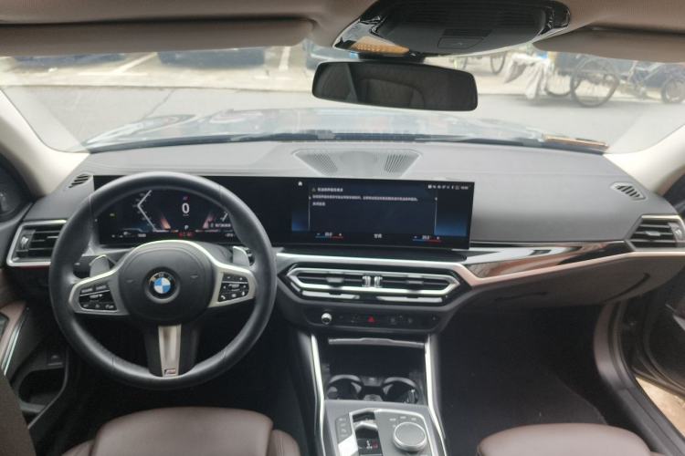 Used BMW 3 Series 2023 325Li M Sport Night Edition Package Center Console