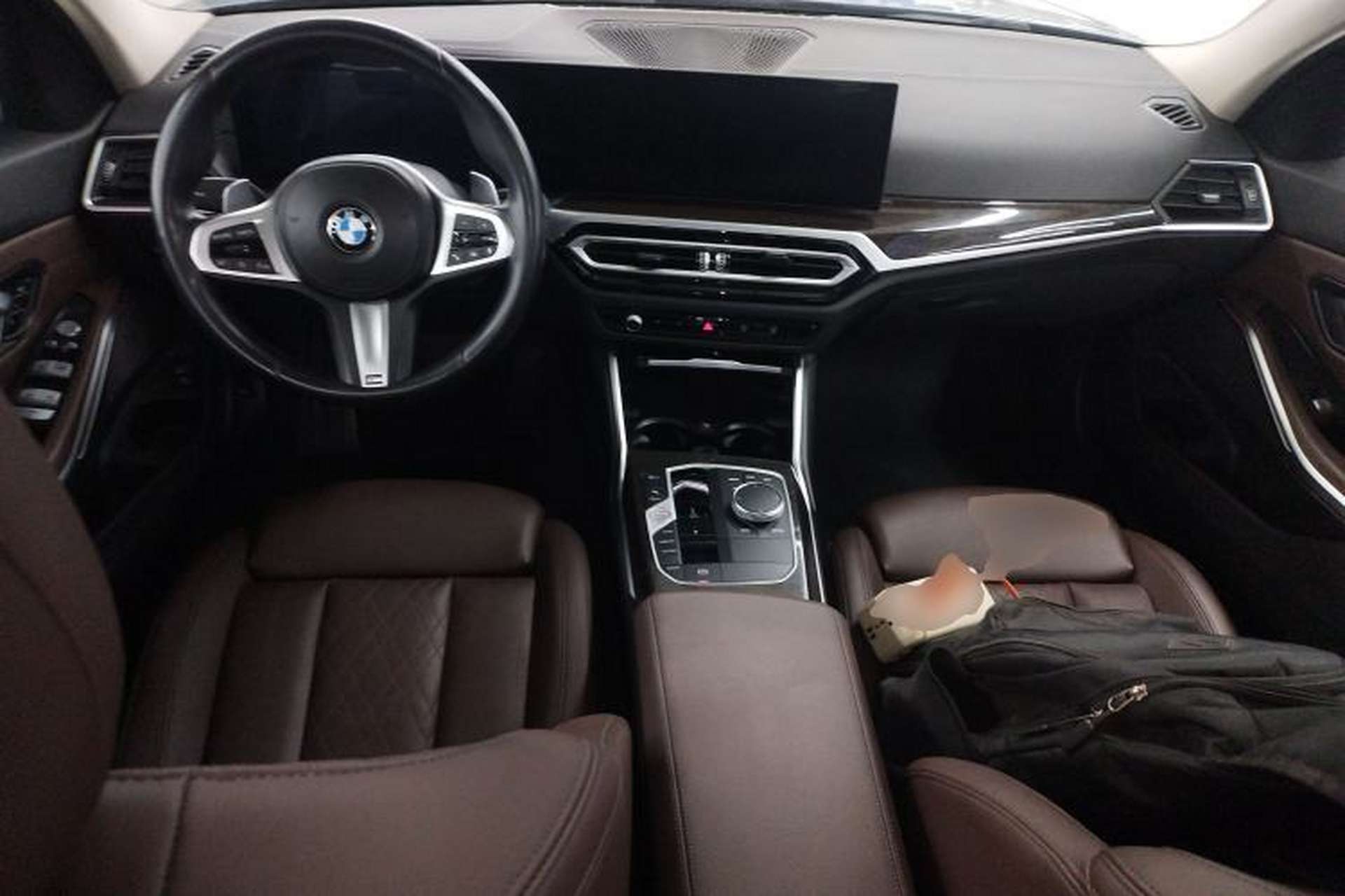 Used BMW 3 Series 2023 325Li M Sport Package Center Console