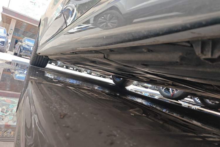 Used BMW 3 Series 2023 325Li M Sport Package Chassis Rear Left