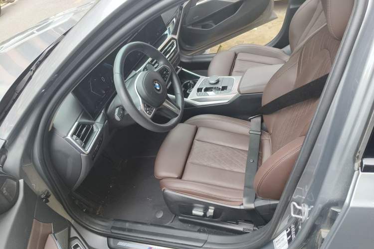 Used BMW 3 Series 2023 325Li M Sport Night Edition Package Driver Seat