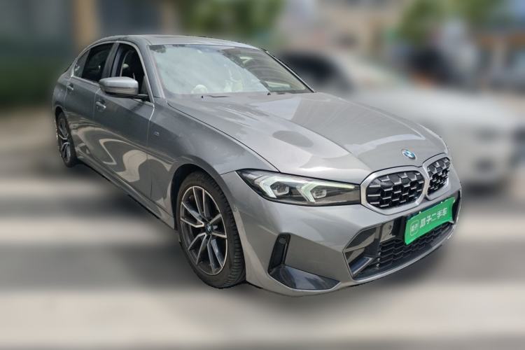 Used BMW 3 Series 2023 325Li M Sport Package Front Right 45 Deg