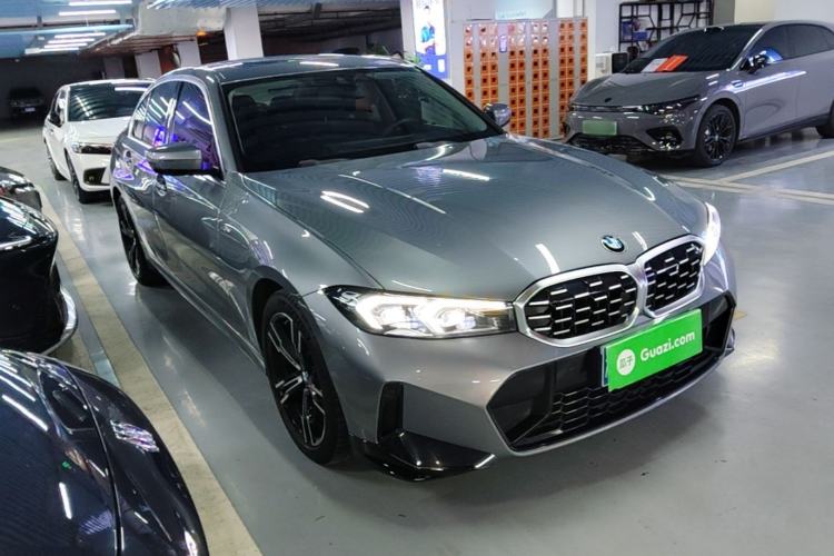 Used BMW 3 Series 2023 325i M Sport Package Front Right 45 Deg