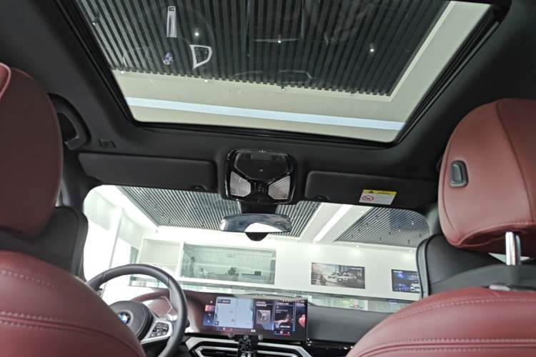 Used BMW 3 Series 2023 325i M Sport Night Edition Package Headliner