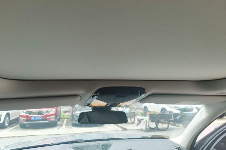 Used BMW 3 Series 2023 325Li M Sport Night Edition Package Headliner