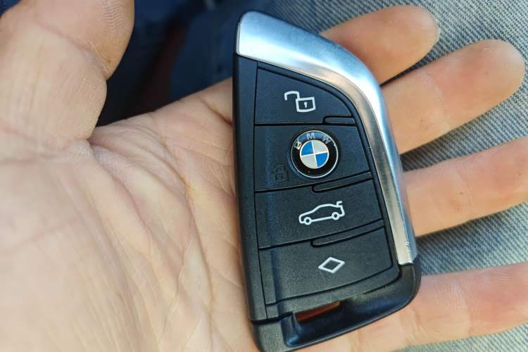 Used BMW 3 Series 2023 325i M Sport Package Interior 1