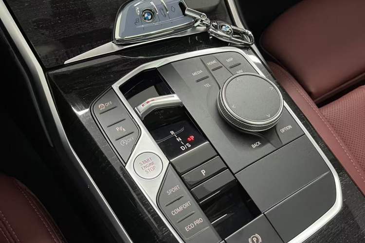 Used BMW 3 Series 2023 325Li M Sport Package Interior 2
