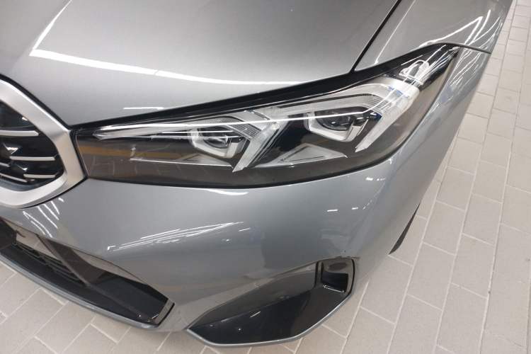 Used BMW 3 Series 2023 325Li M Sport Package Left Front Headlight