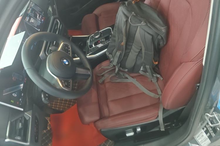Used BMW 3 Series 2023 325Li M Sport Package Left Front Seat