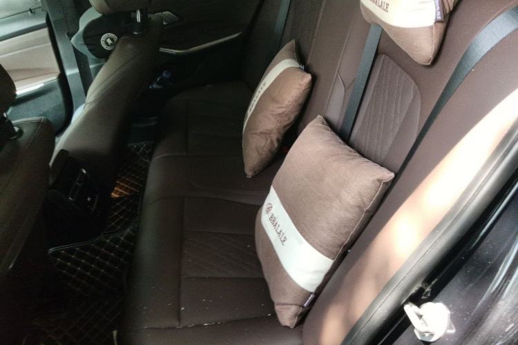Used BMW 3 Series 2023 325i M Sport Night Edition Package Left Rear Seat