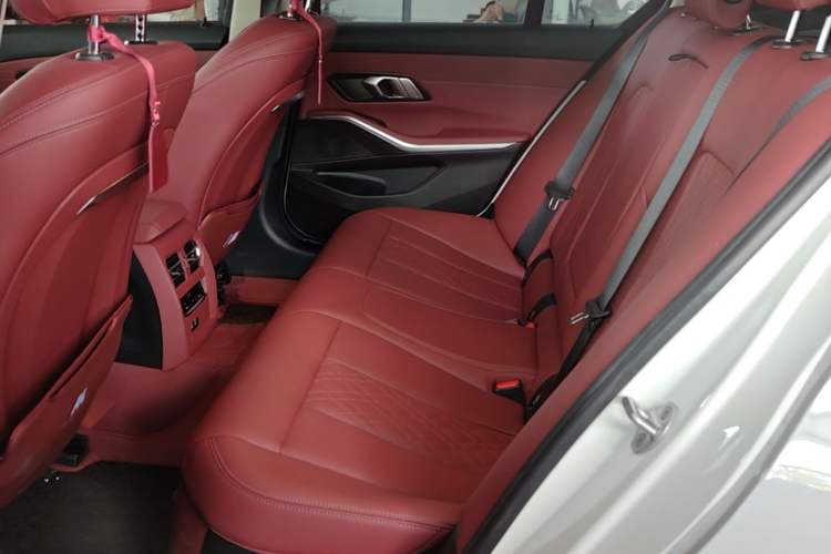 Used BMW 3 Series 2023 325i M Sport Package Left Rear Seat