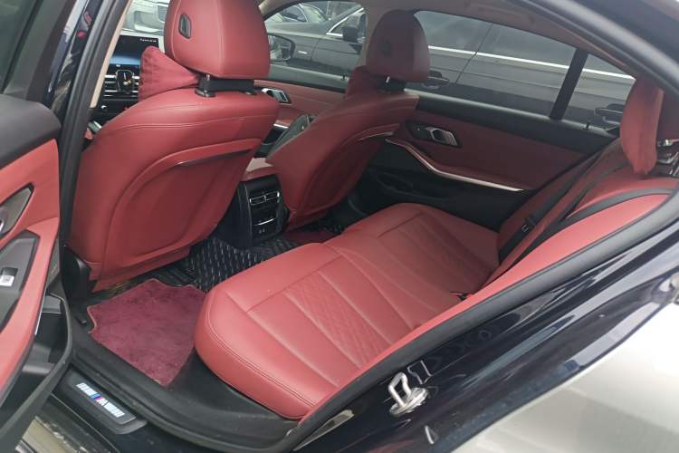 Used BMW 3 Series 2023 325Li M Sport Night Edition Package Left Rear Seat