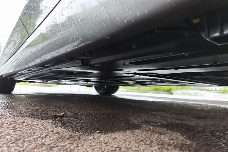 Used BMW 3 Series 2023 325Li M Sport Night Edition Package Left Side Sill