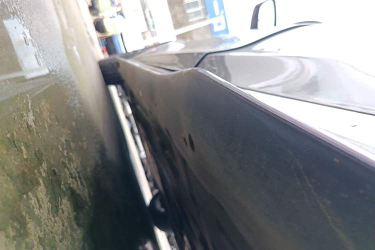Used BMW 3 Series 2023 325Li M Sport Night Edition Package Left Side Sill