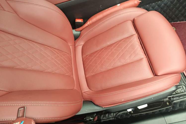 Used BMW 3 Series 2023 325Li M Sport Night Edition Package Right Front Seat