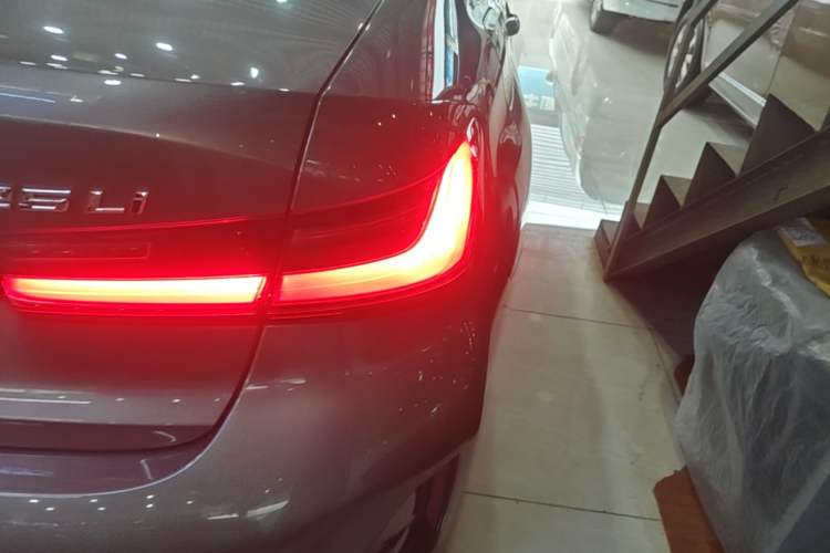 Used BMW 3 Series 2023 325Li M Sport Package Right Rear Taillight