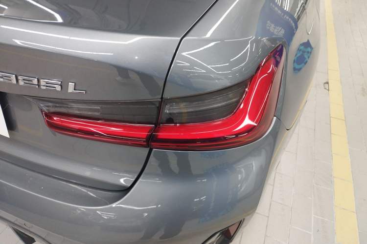 Used BMW 3 Series 2023 325Li M Sport Package Right Rear Taillight