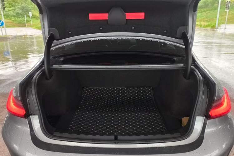 Used BMW 3 Series 2023 325Li M Sport Night Edition Package Trunk