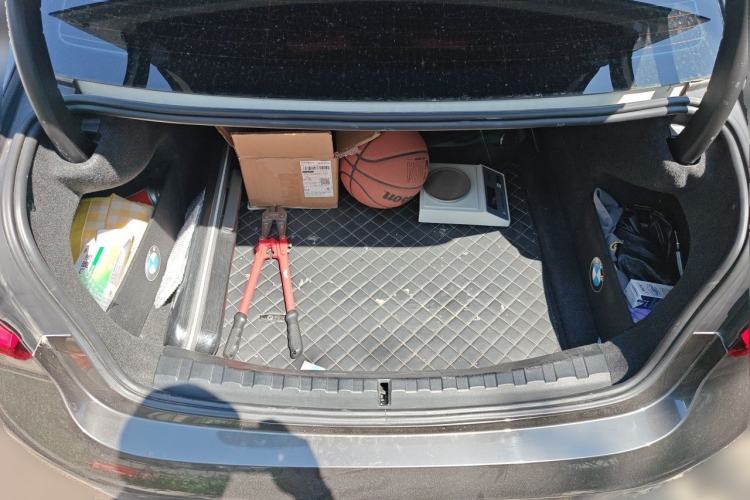 Used BMW 3 Series 2023 325Li M Sport Package Trunk