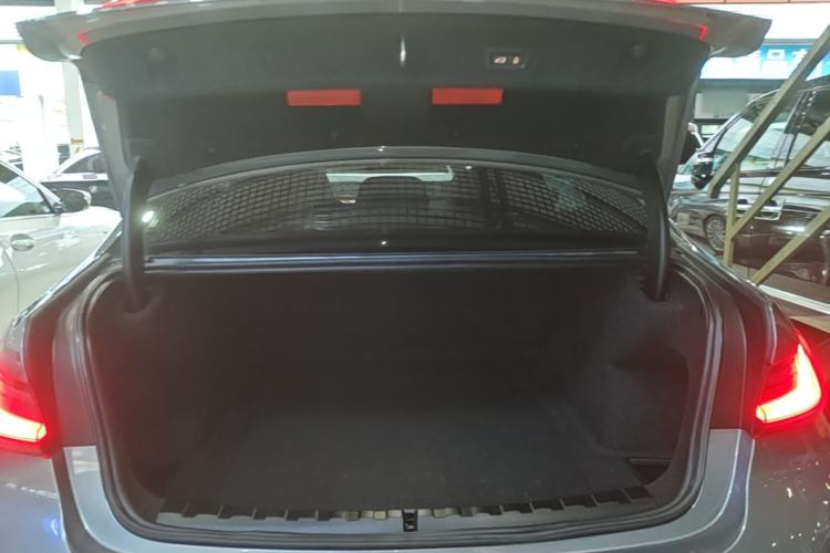 Used BMW 3 Series 2023 325Li M Sport Package Trunk