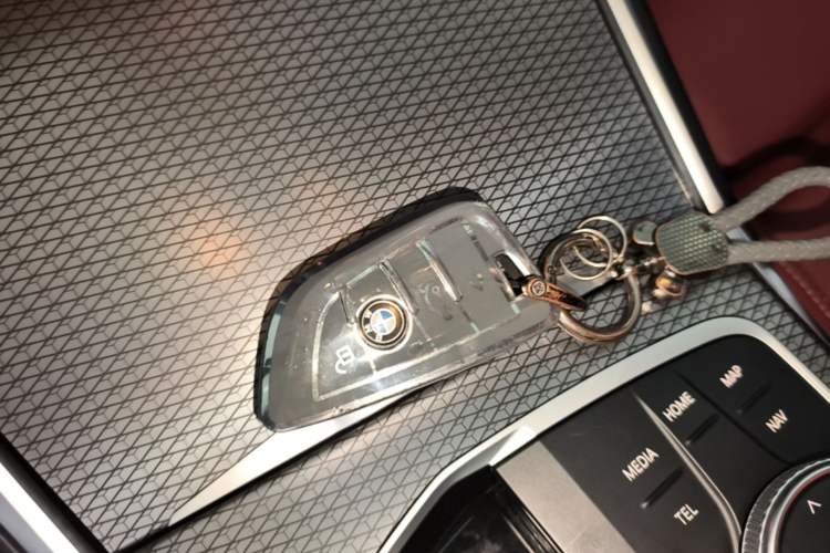 Used BMW 3 Series 2023 325Li M Sport Night Edition Package Vehicle Key