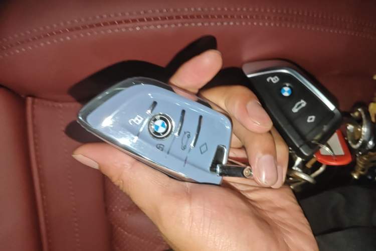 Used BMW 3 Series 2023 325Li M Sport Package Vehicle Key