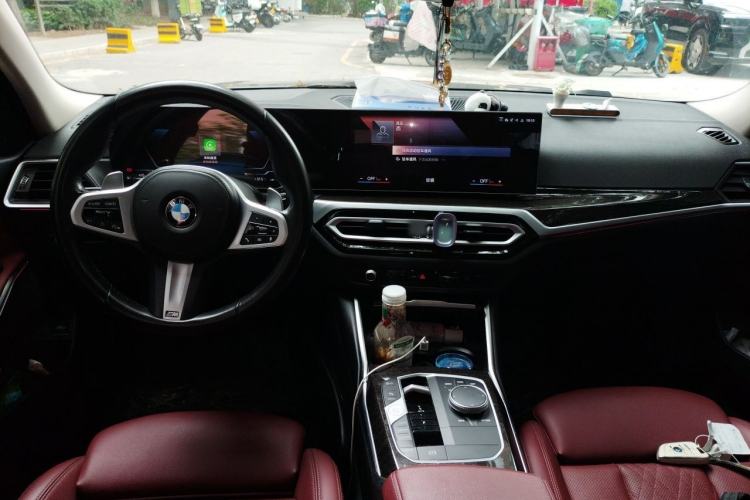 Used BMW 3 Series 2023 325Li M Sport Package Center Console