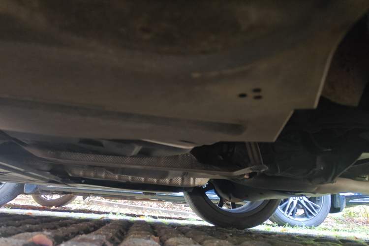 Used BMW 3 Series 2023 325Li M Sport Package Chassis Rear Left