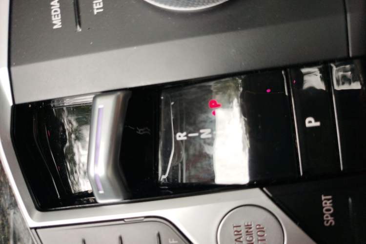 Used BMW 3 Series 2023 325Li M Sport Package Gear Lever
