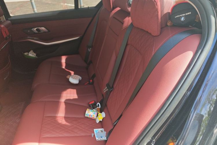 Used BMW 3 Series 2023 325Li M Sport Night Edition Package Left Rear Seat