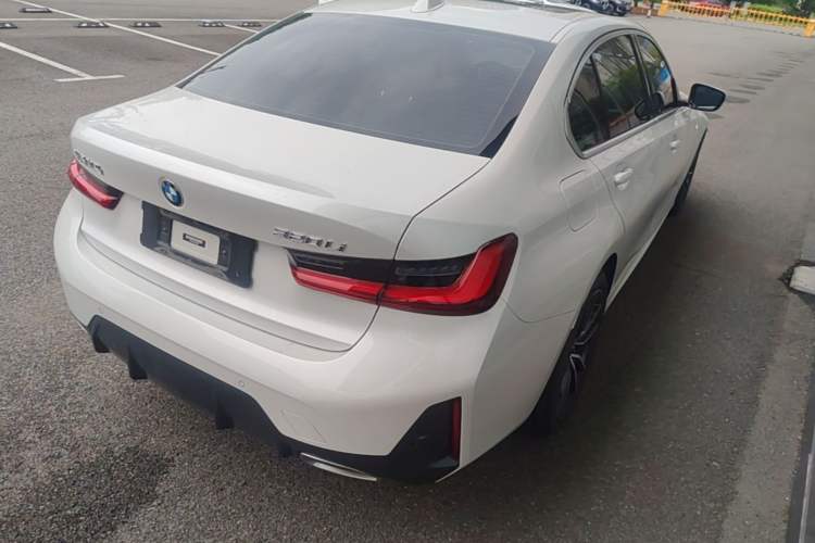 Used BMW 3 Series 2023 320Li M Sport Package Rear Right 45 Deg