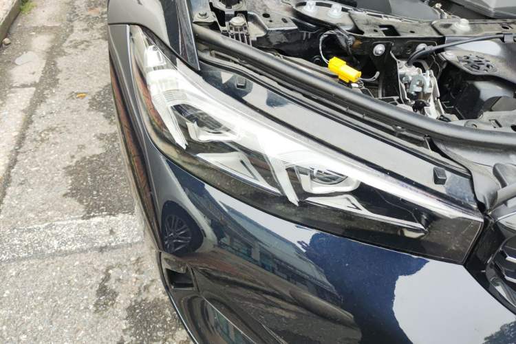 Used BMW 3 Series 2023 325Li M Sport Package Right Front Headlight