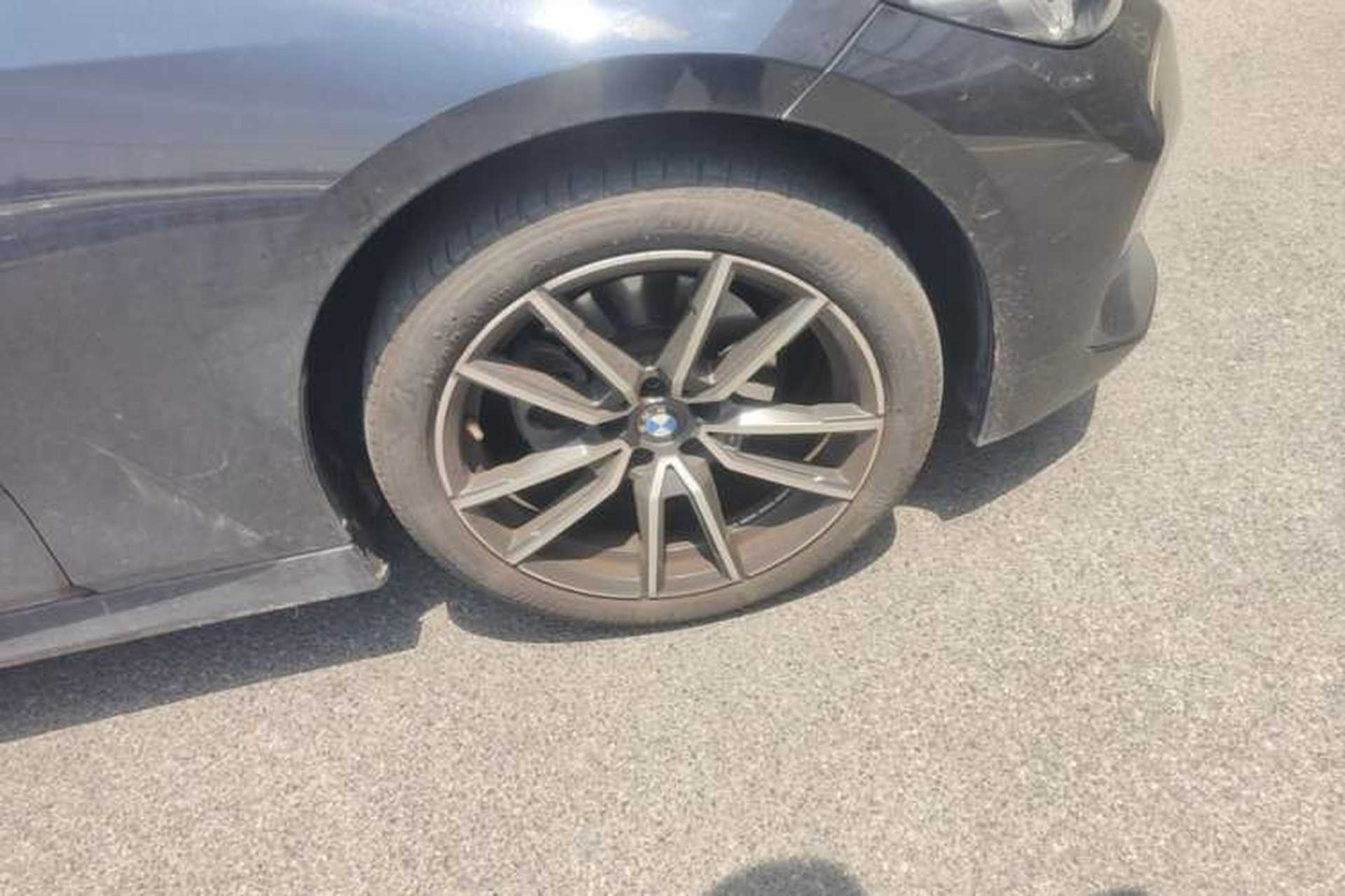 Used BMW 3 Series 2023 320Li M Sport Package Right Front Wheel Hub