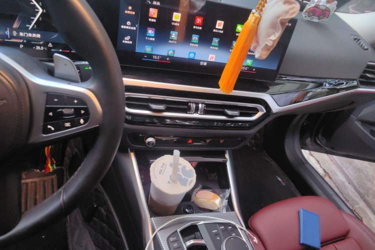 Used BMW 3 Series 2023 325Li M Sport Night Edition Package Audio And AC Panel