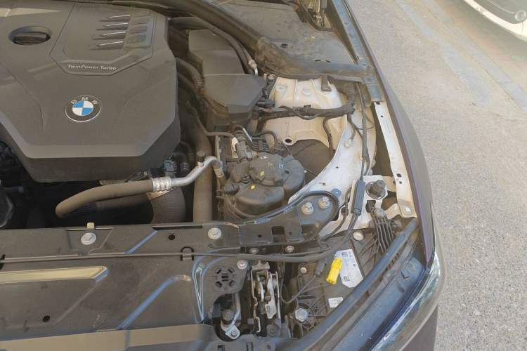 Used BMW 3 Series 2023 320Li M Sport Package Engine Bay Left
