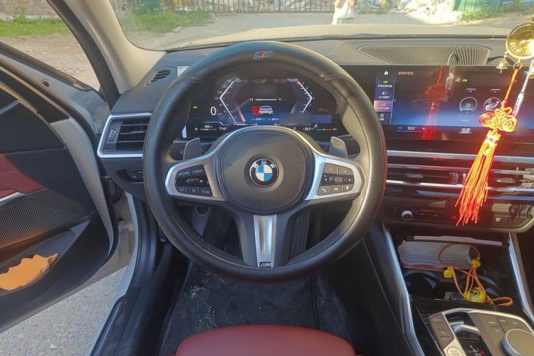 Used BMW 3 Series 2023 320Li M Sport Package Steering Wheel