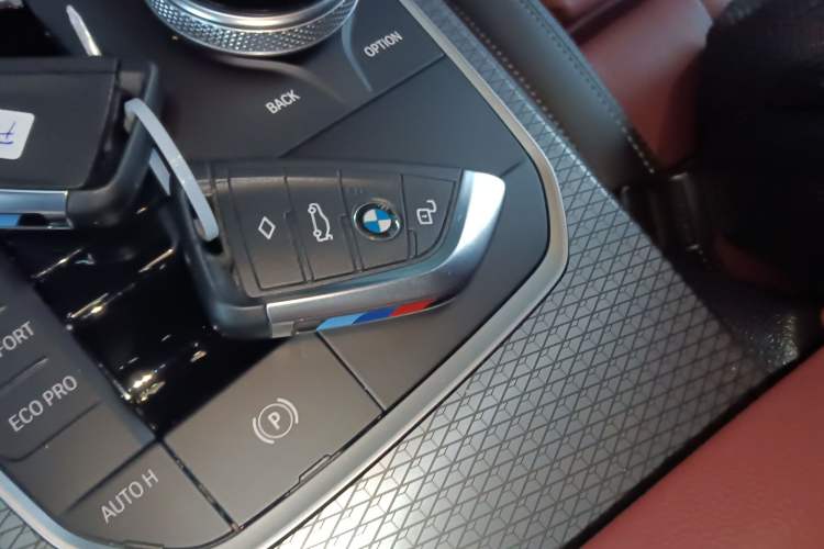 Used BMW 3 Series 2023 330i M Sport Night Edition Package Vehicle Key