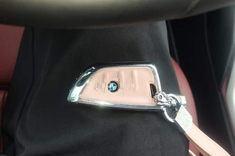 Used BMW 3 Series 2023 325Li M Sport Package Vehicle Key
