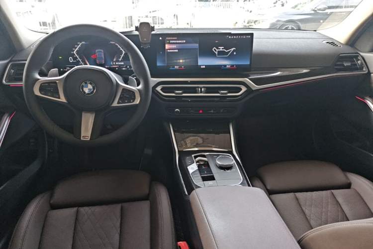 Used BMW 3 Series 2023 325Li M Sport Package Center Console