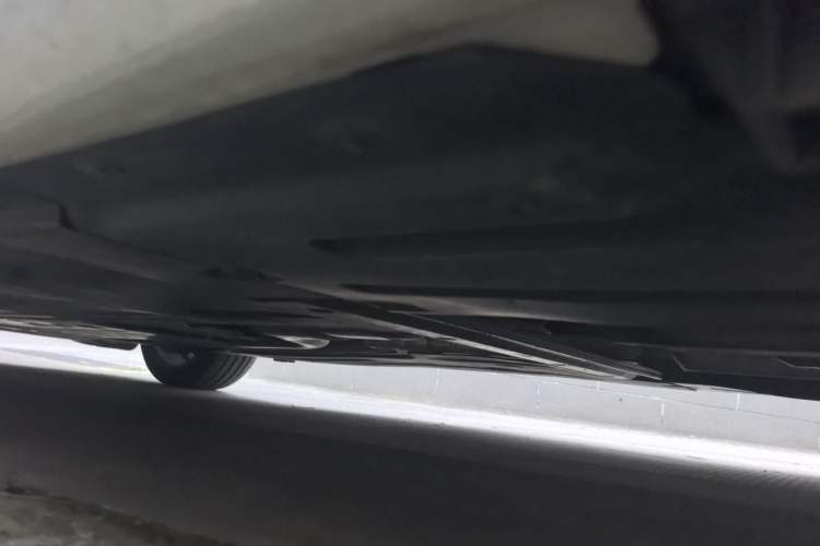 Used BMW 3 Series 2023 325Li M Sport Package Chassis Rear Left